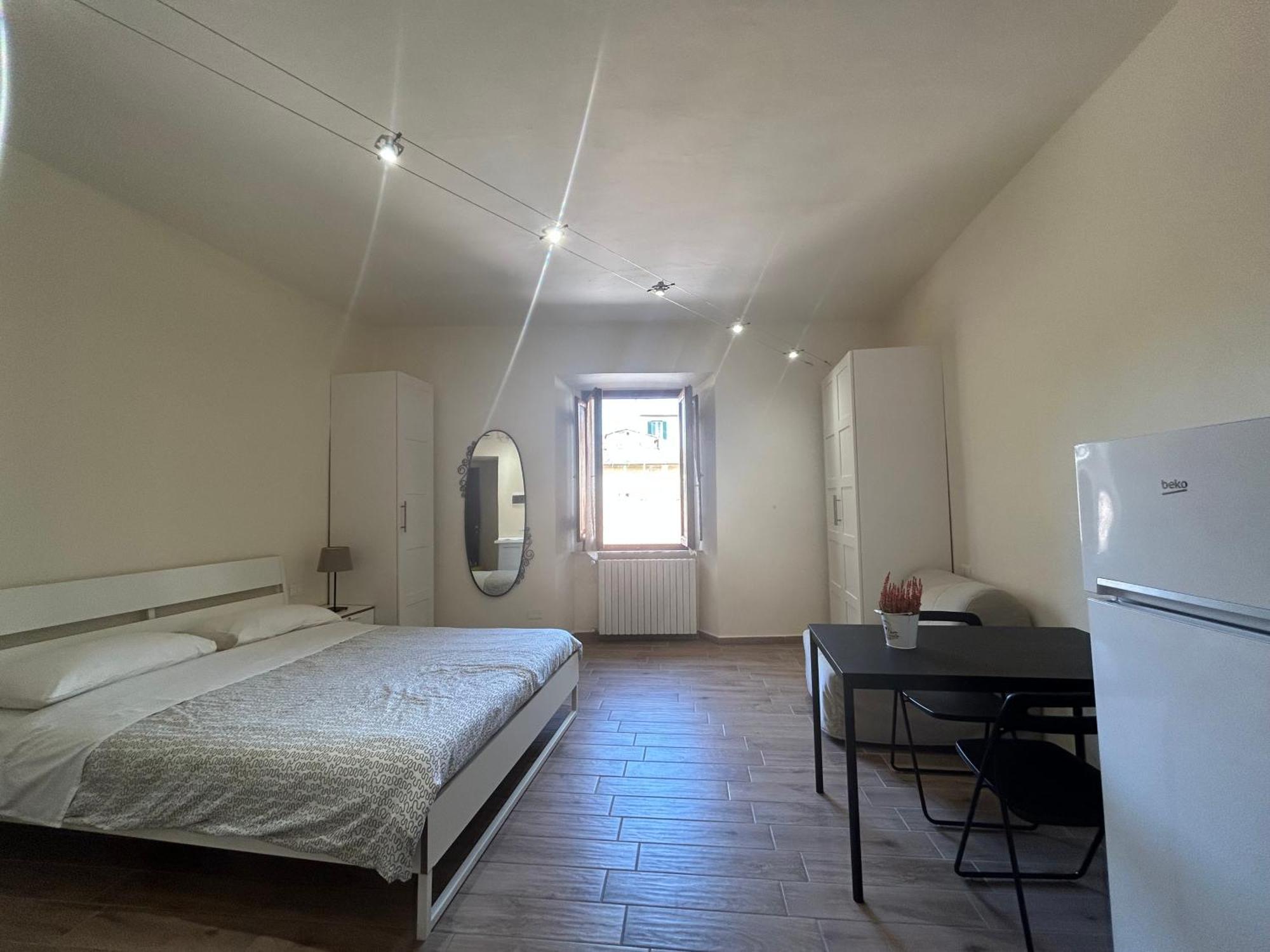 Apartment Nel Centro Della Citta Pistoia Esterno foto